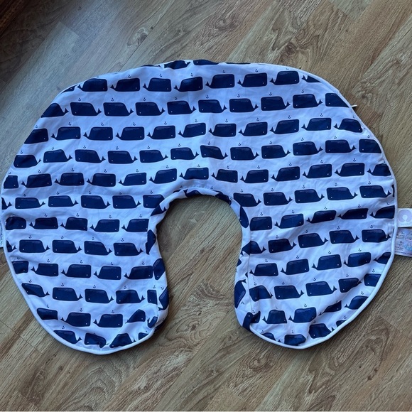 Boppy Slipcover - Picture 2 of 5